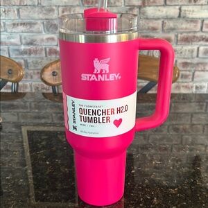 Stanley Pink Quencher H2.0 Tumbler